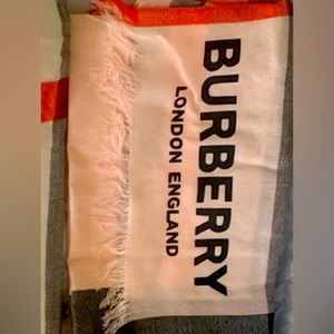 Your New Favourite Scarf!